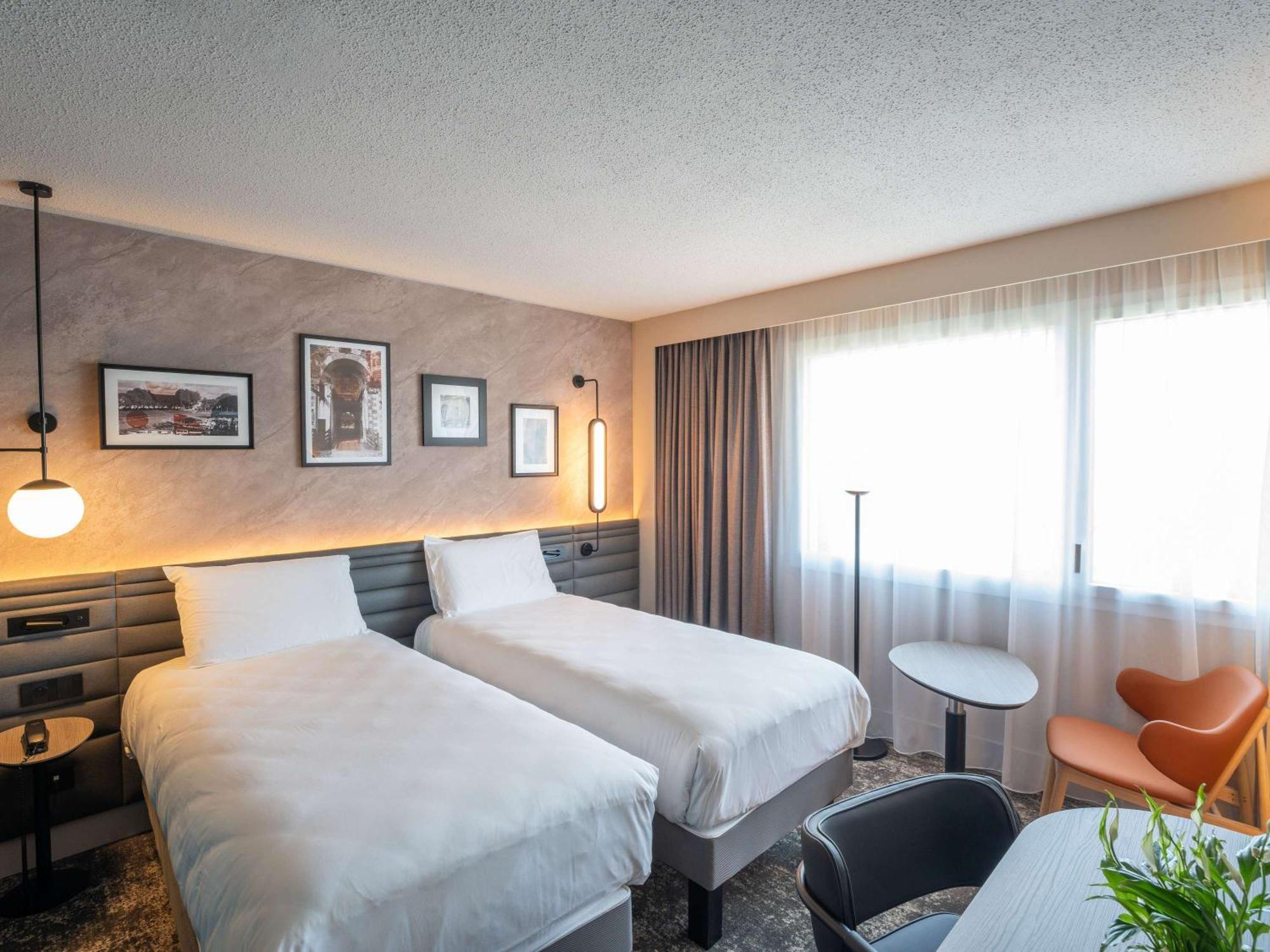 Novotel Angers Lac De Maine Ngoại thất bức ảnh