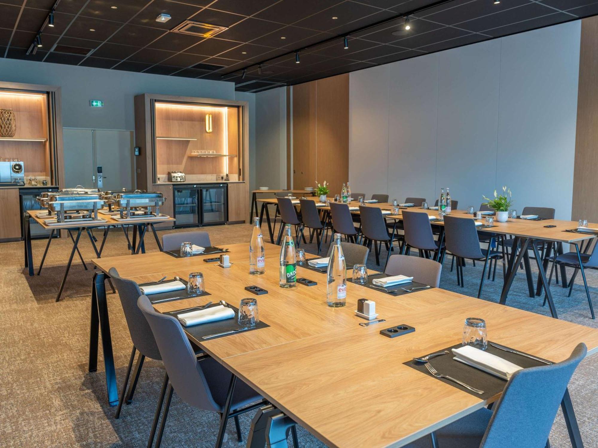 Novotel Angers Lac De Maine Ngoại thất bức ảnh