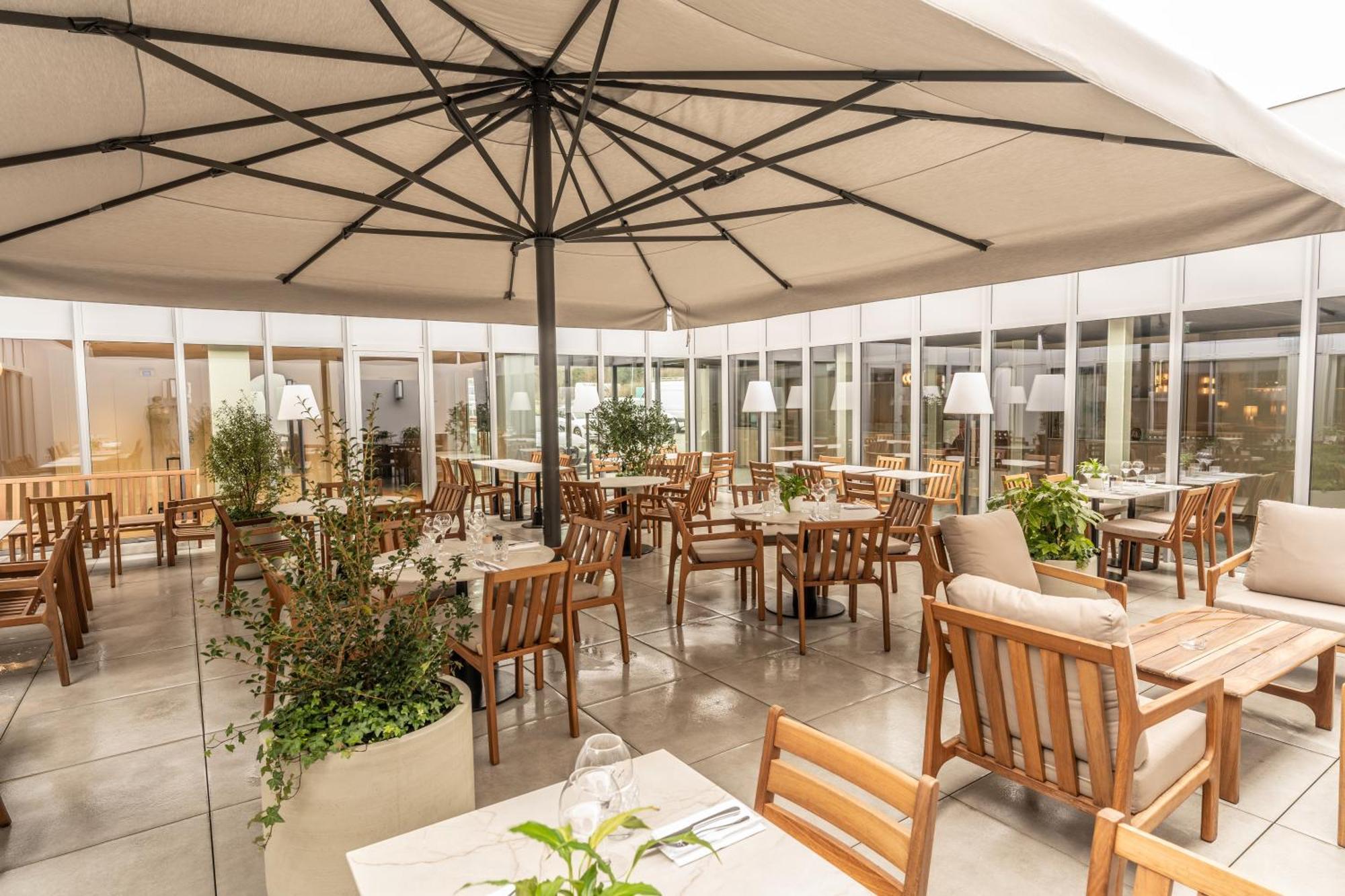 Novotel Angers Lac De Maine Ngoại thất bức ảnh