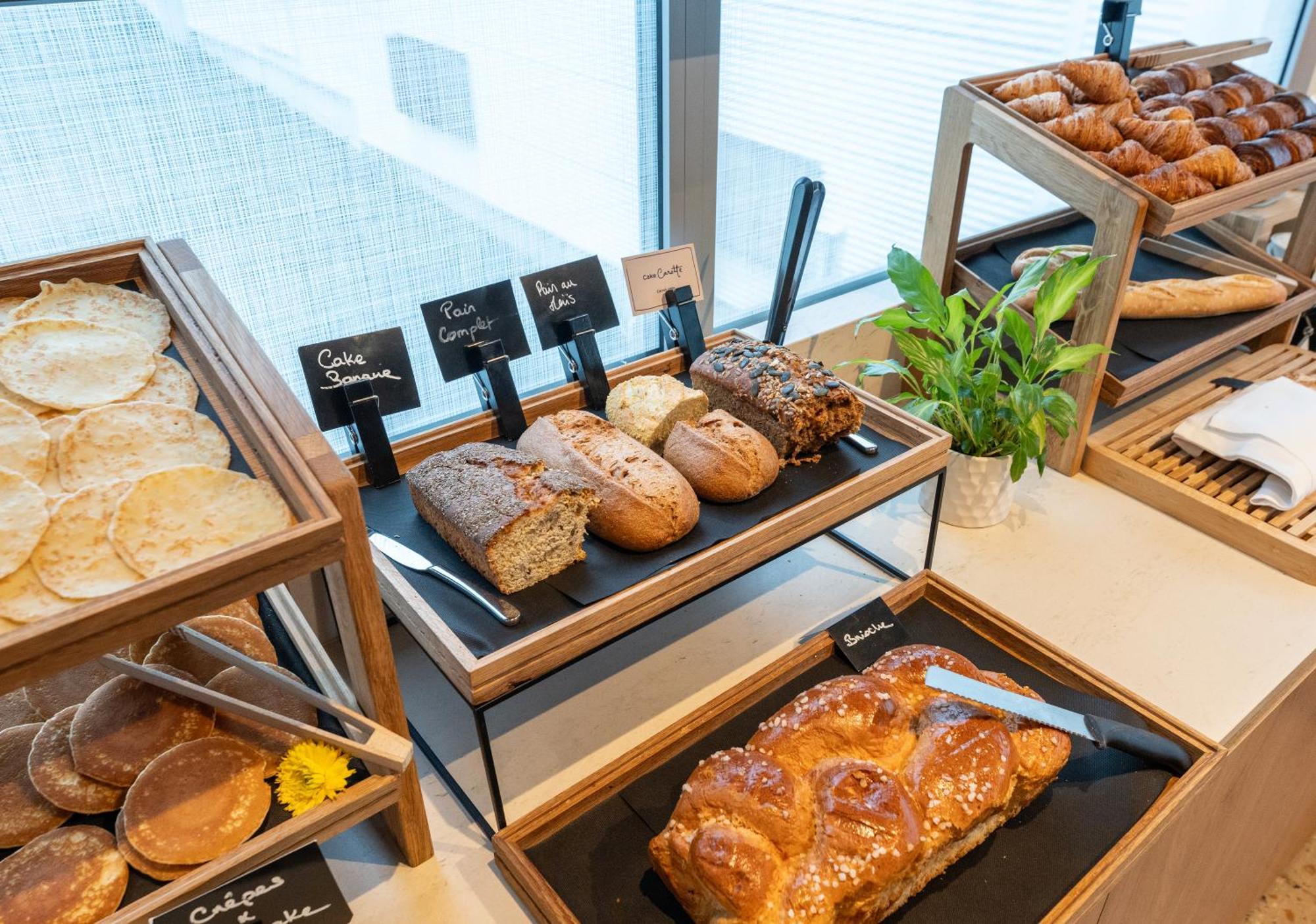 Novotel Angers Lac De Maine Ngoại thất bức ảnh