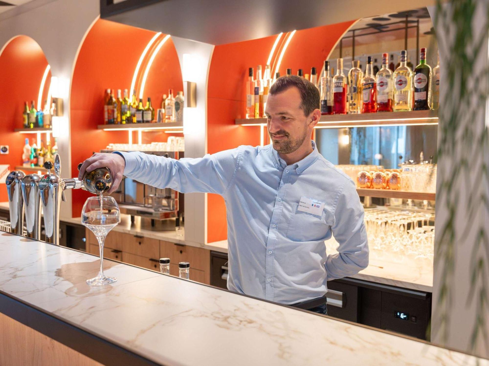 Novotel Angers Lac De Maine Ngoại thất bức ảnh