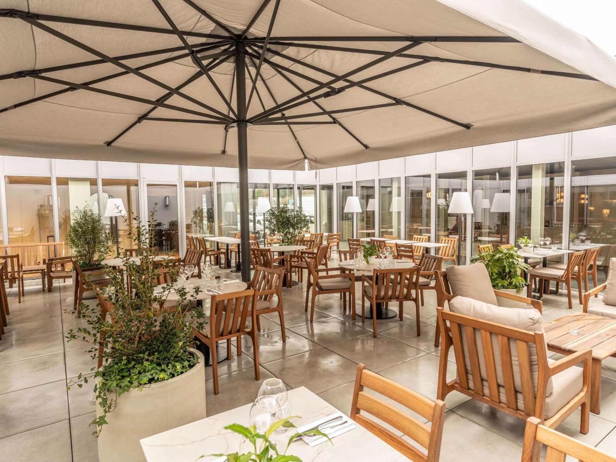 Novotel Angers Lac De Maine Ngoại thất bức ảnh